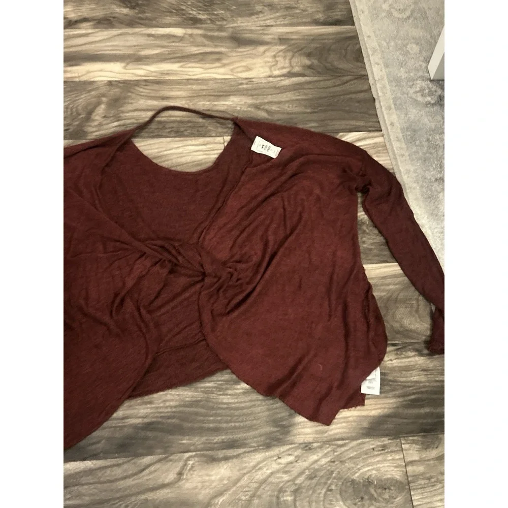 We The Free People Sweater‎ Shirt Womens XS Burgundy 601 Free People